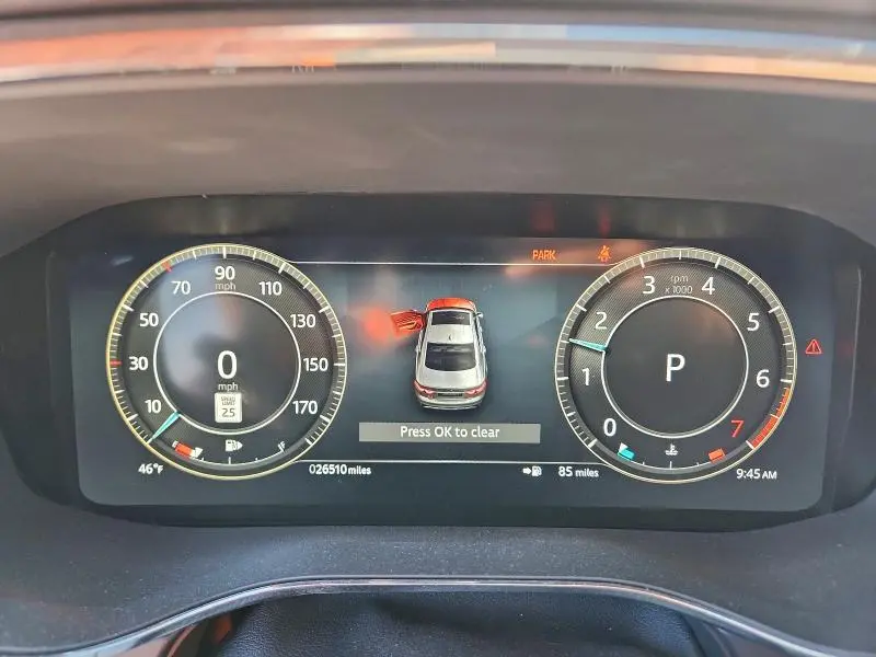 2024 JAGUAR XF R-DYNAMIC SE  