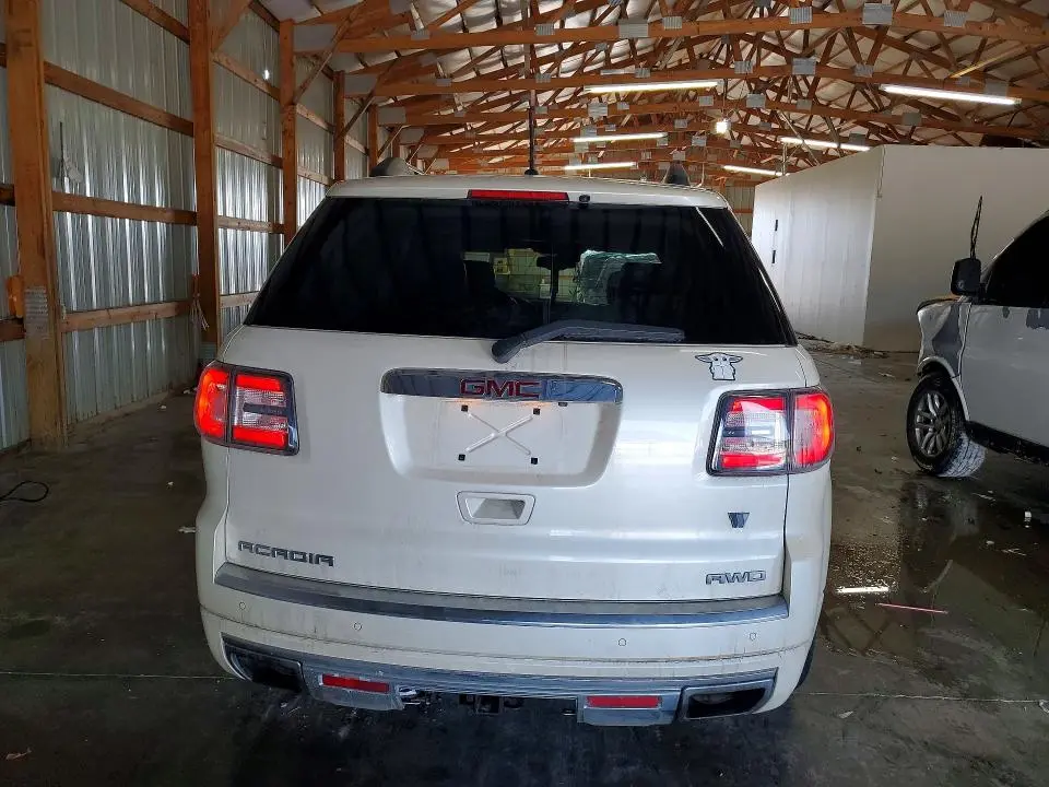 2014 GMC ACADIA DENALI  