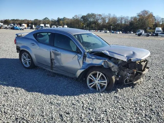2014 DODGE AVENGER SE  