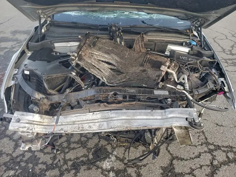 2010 AUDI Q5 PREMIUM PLUS  