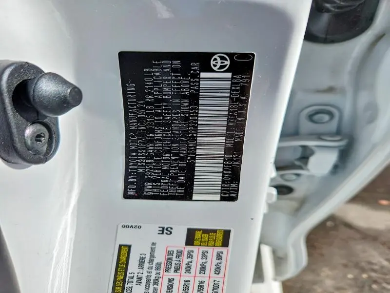 2024 TOYOTA COROLLA LE  