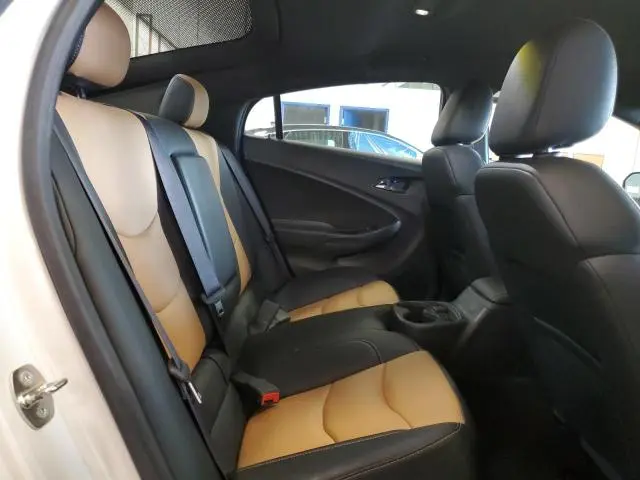 2016 CHEVROLET VOLT LTZ  