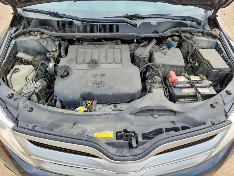 2013 TOYOTA VENZA XLE  