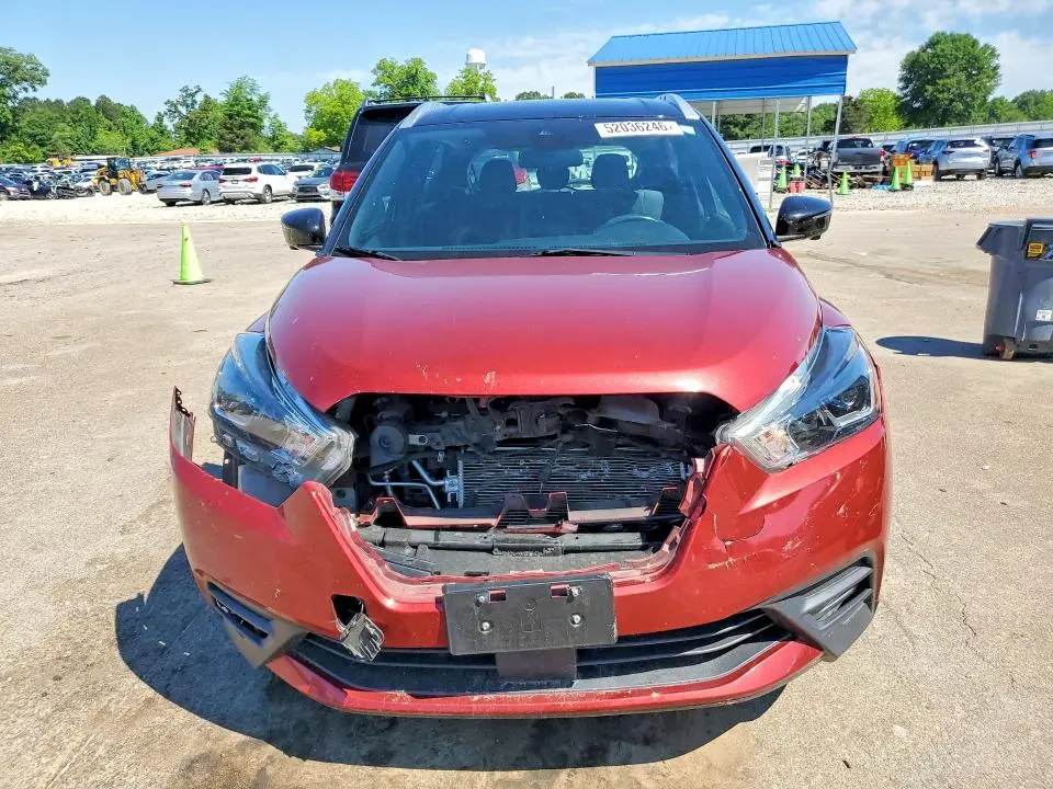 2020 NISSAN KICKS SR  
