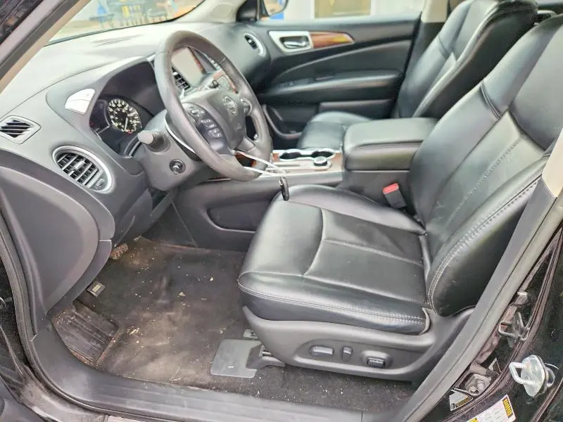 2017 NISSAN PATHFINDER PLATINUM  