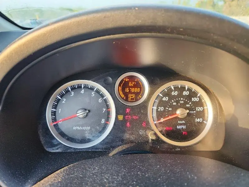 2010 NISSAN SENTRA 2.0  