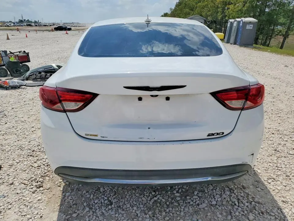 2015 CHRYSLER 200 LIMITED  