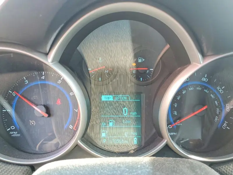 2015 CHEVROLET CRUZE LT  