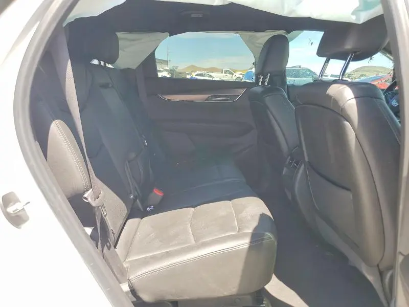 2022 CADILLAC XT5 LUXURY  