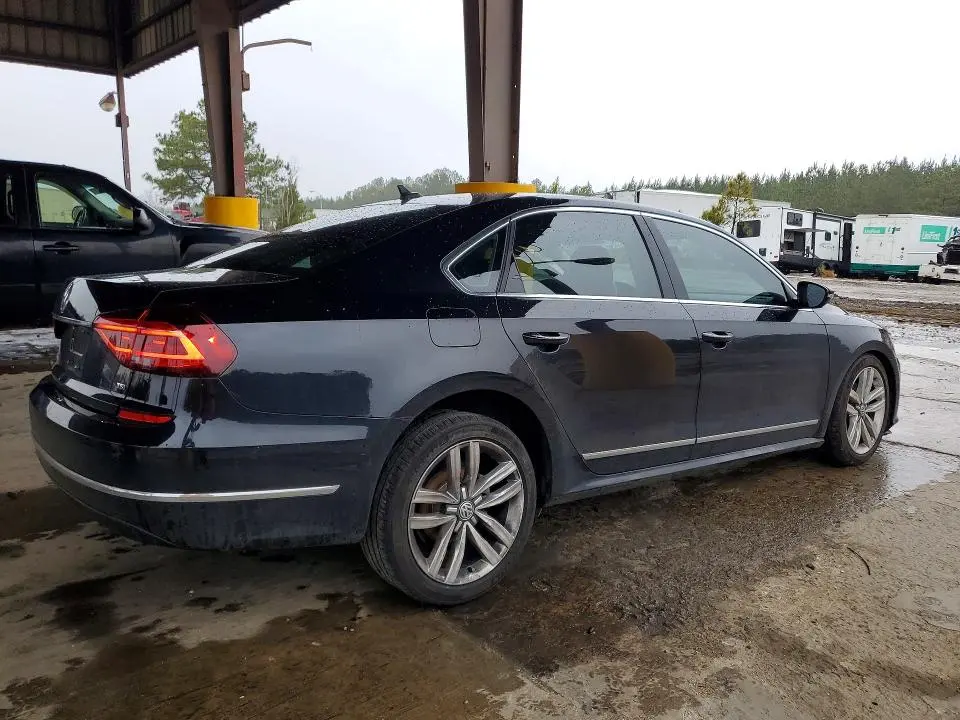 2017 VOLKSWAGEN PASSAT SEL PREMIUM  