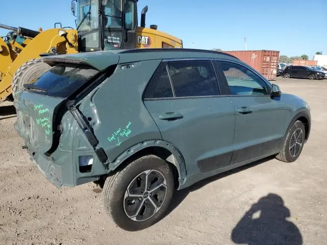 2025 KIA NIRO EX  