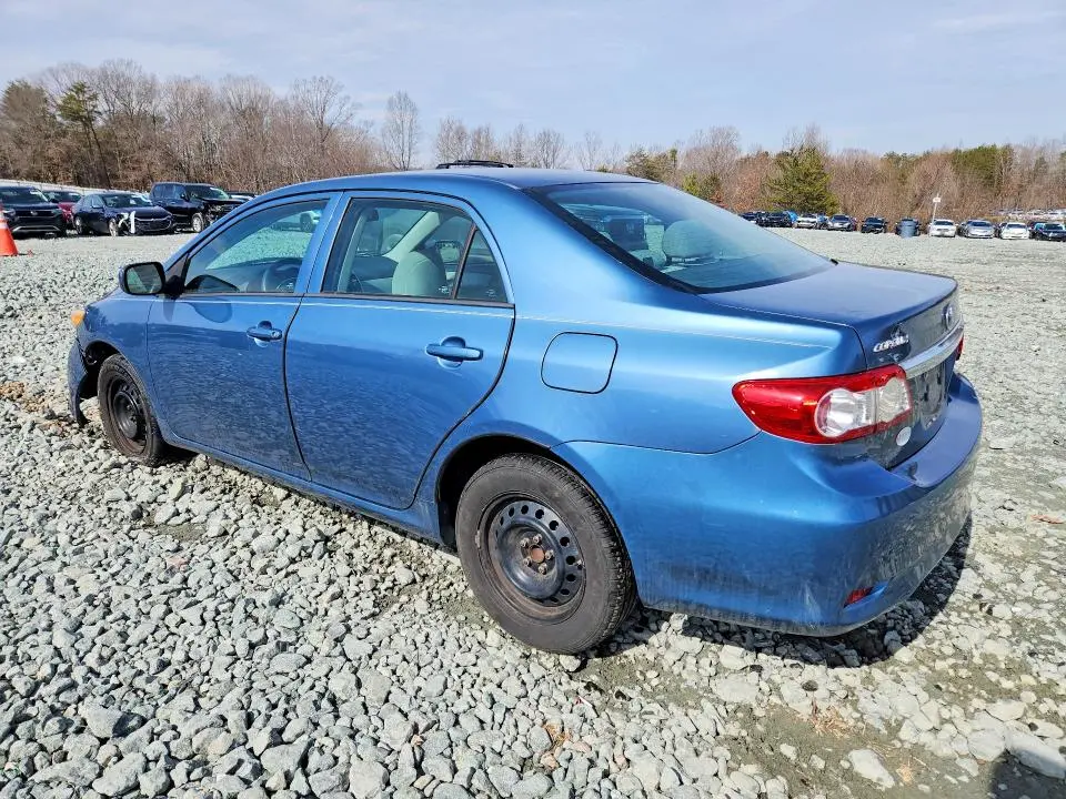 2013 TOYOTA COROLLA BASE  