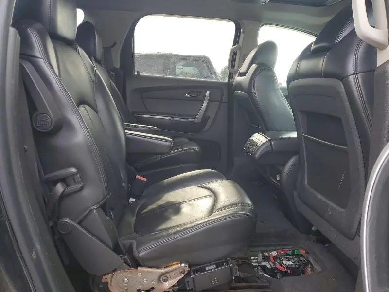 2012 GMC ACADIA SLT-1  