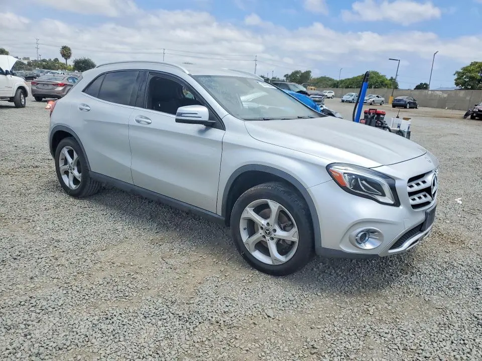 2019 MERCEDES-BENZ GLA 250  