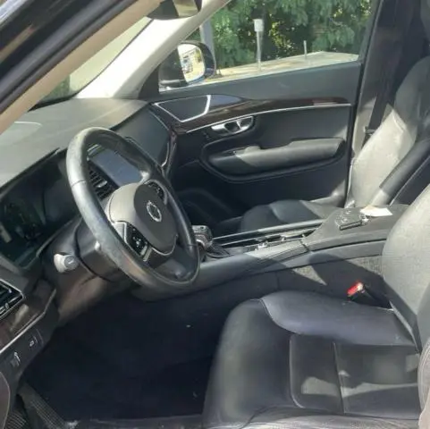 2016 VOLVO XC90 T6  