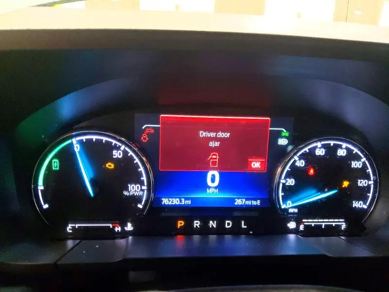 2024 FORD MAVERICK LARIAT  