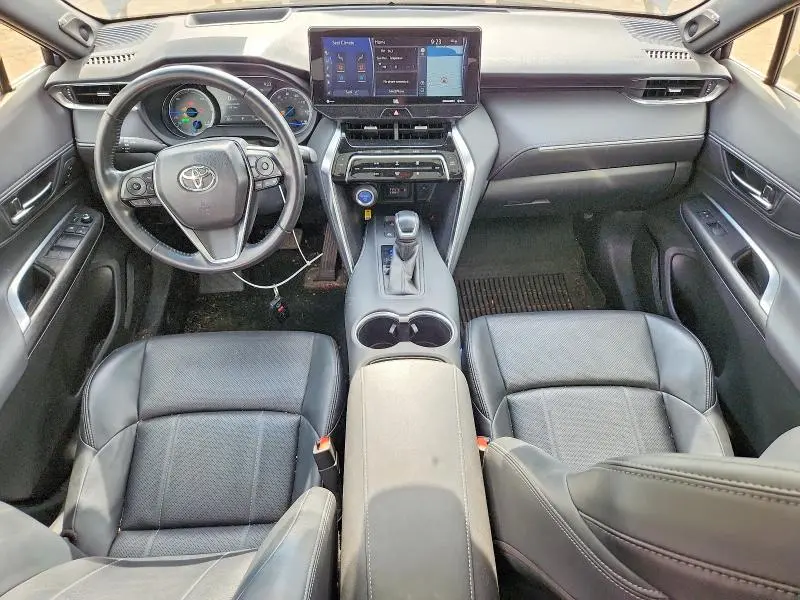 2021 TOYOTA VENZA LIMITED  