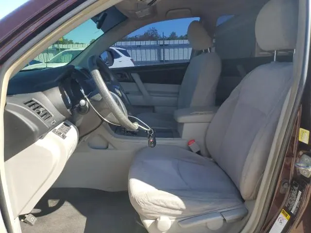 2011 TOYOTA HIGHLANDER BASE  