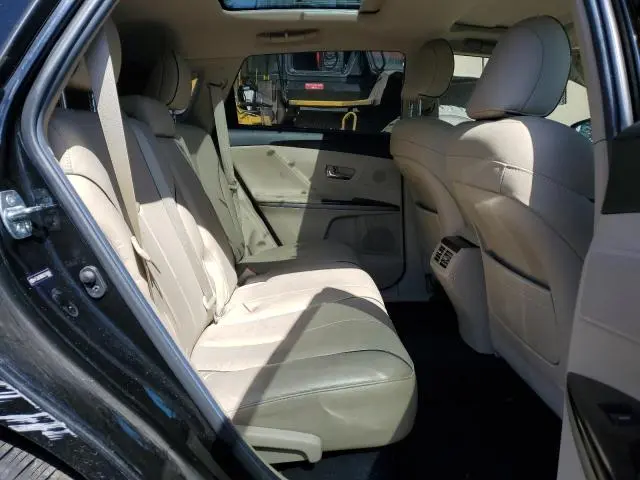 2014 TOYOTA VENZA LE  