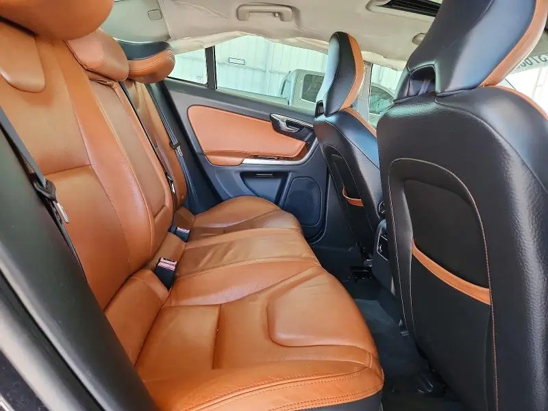 2012 VOLVO S60 T5  