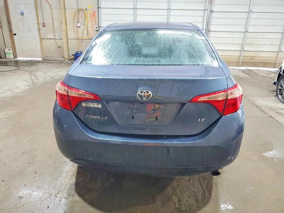 2018 TOYOTA COROLLA LE  