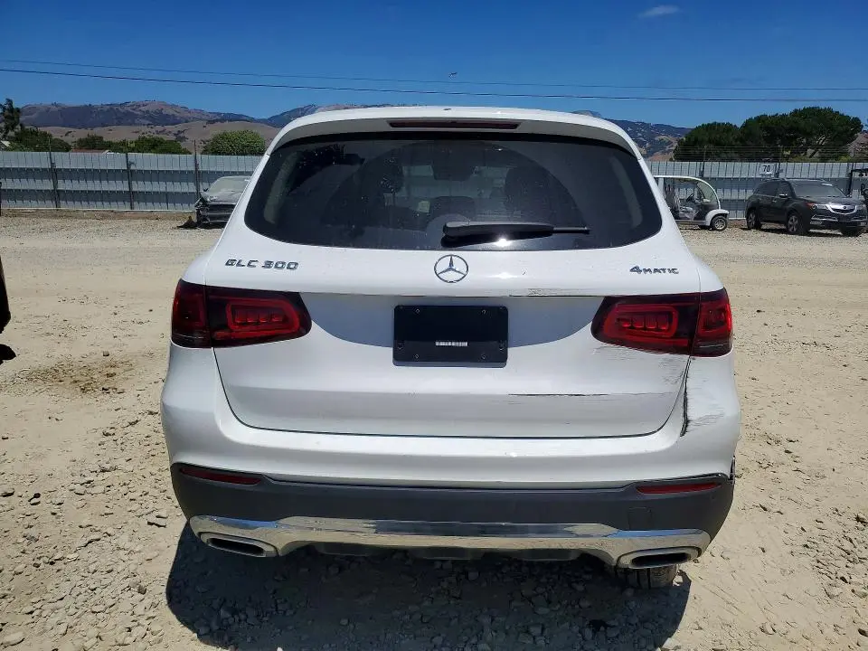 2022 MERCEDES-BENZ GLC 300 4MATIC  