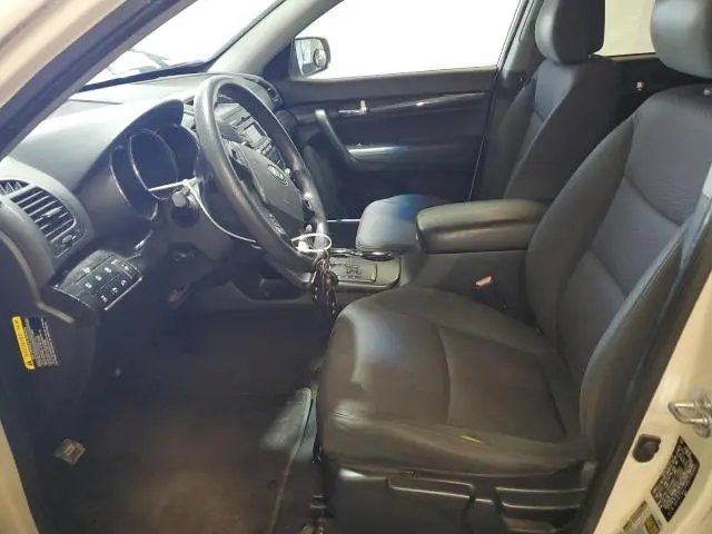 2011 KIA SORENTO BASE  