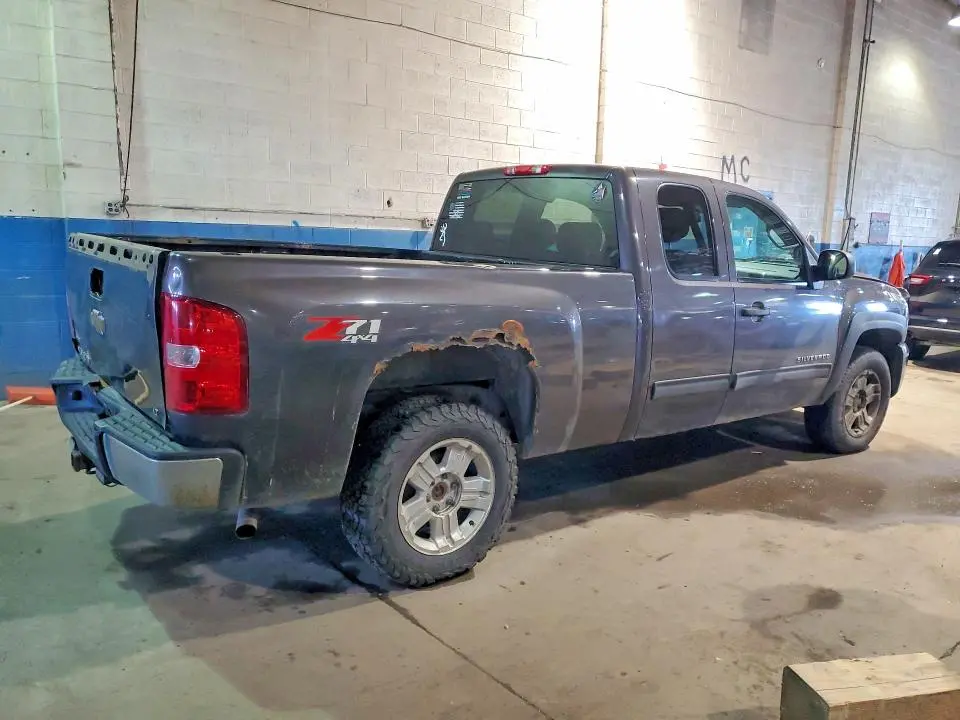 2010 CHEVROLET SILVERADO K1500 LT  