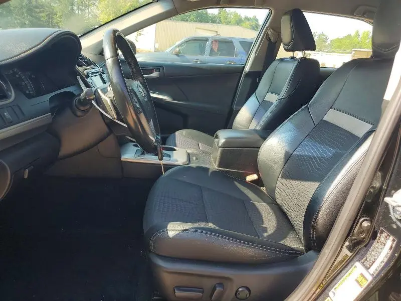 2012 TOYOTA CAMRY SE  