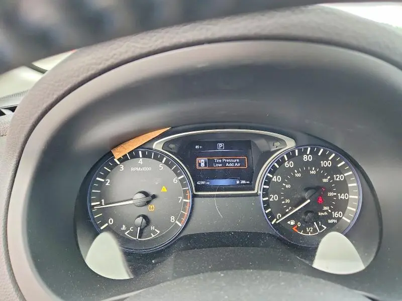 2017 NISSAN ALTIMA 2.5 SR  