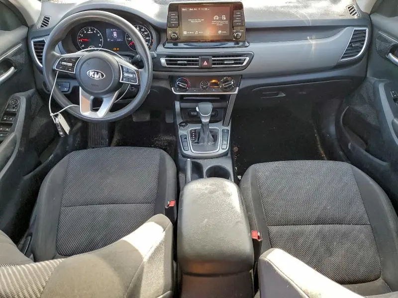 2021 KIA SELTOS LX  