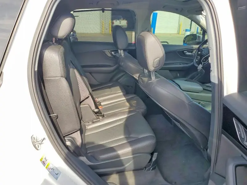 2017 AUDI Q7 PRESTIGE  
