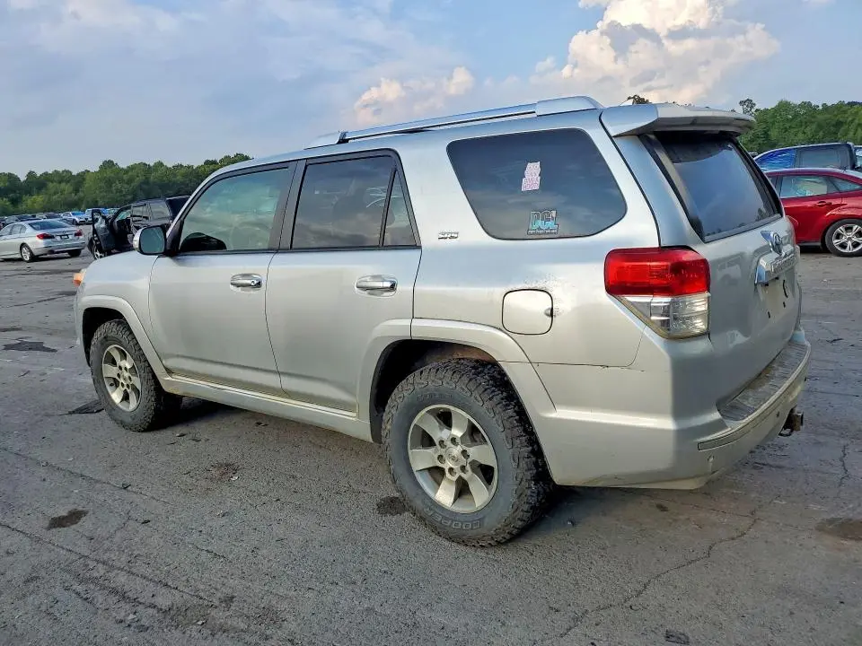 2012 TOYOTA 4RUNNER SR5  