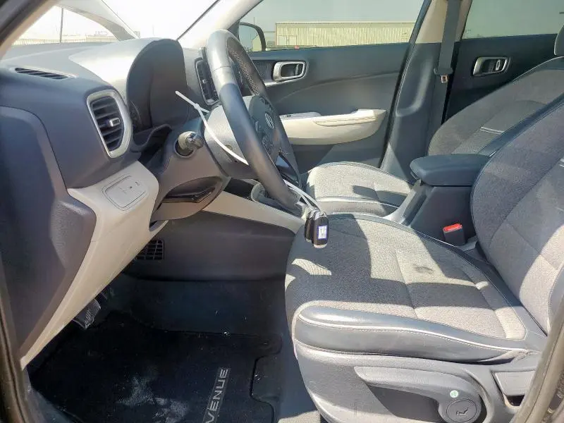 2021 HYUNDAI VENUE SEL  