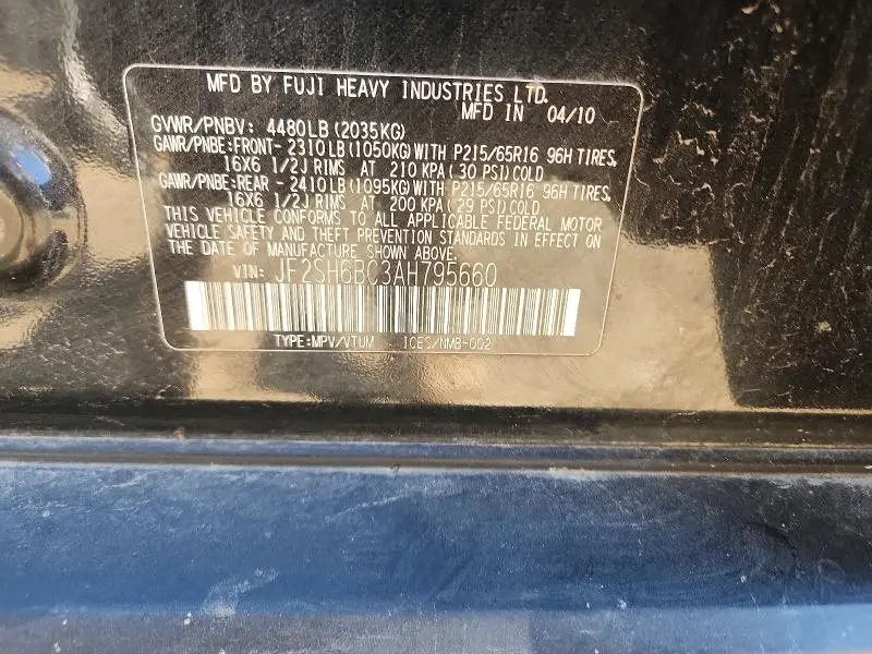 2010 SUBARU FORESTER XS  
