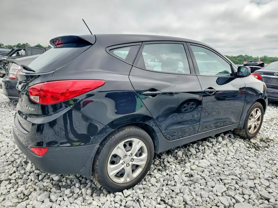 2010 HYUNDAI TUCSON GLS  