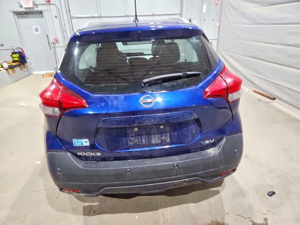 2020 NISSAN KICKS SV  