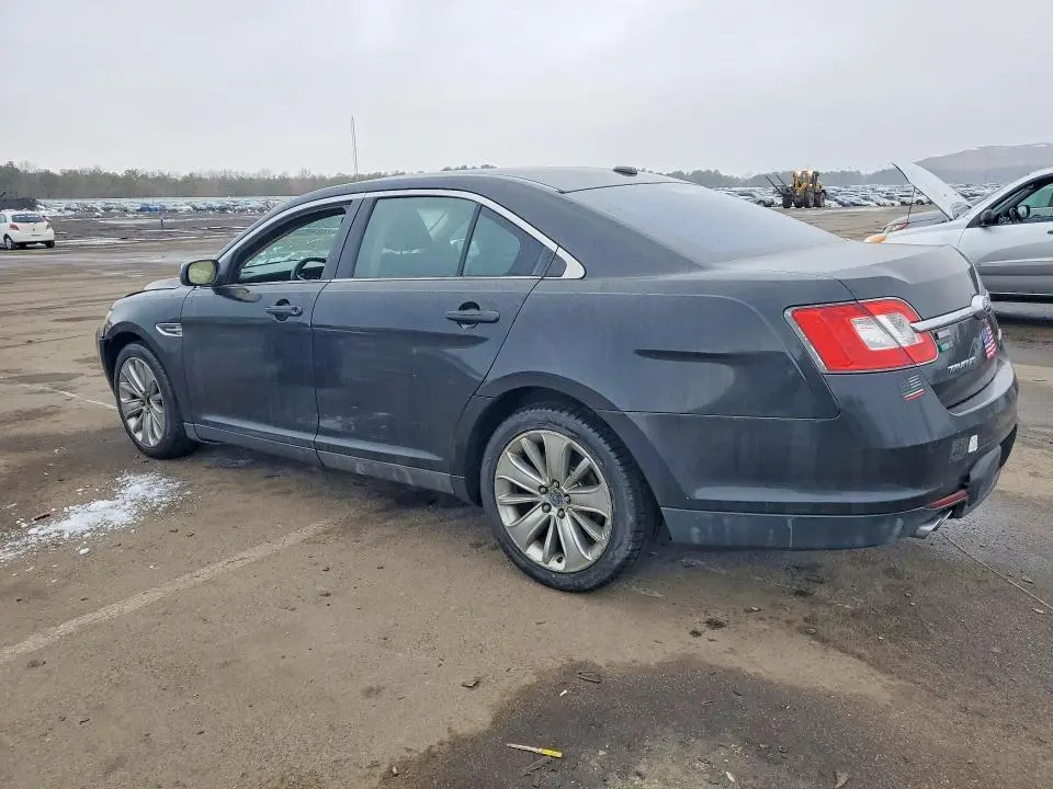 2010 FORD TAURUS LIMITED  