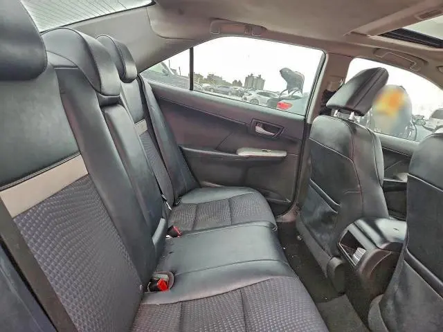 2014 TOYOTA CAMRY SE  