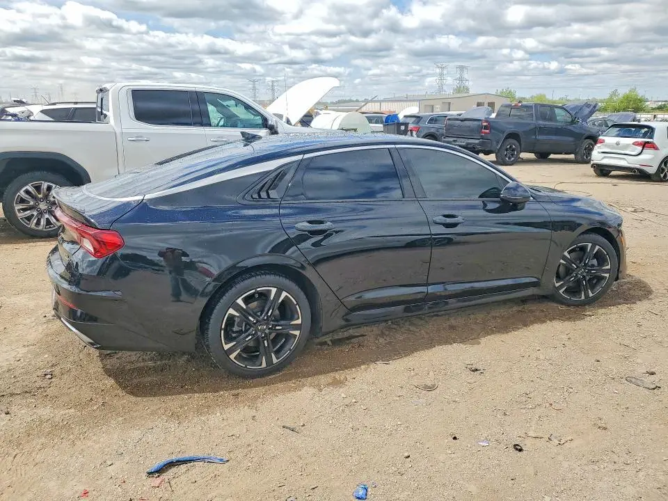 2021 KIA K5 GT LINE  