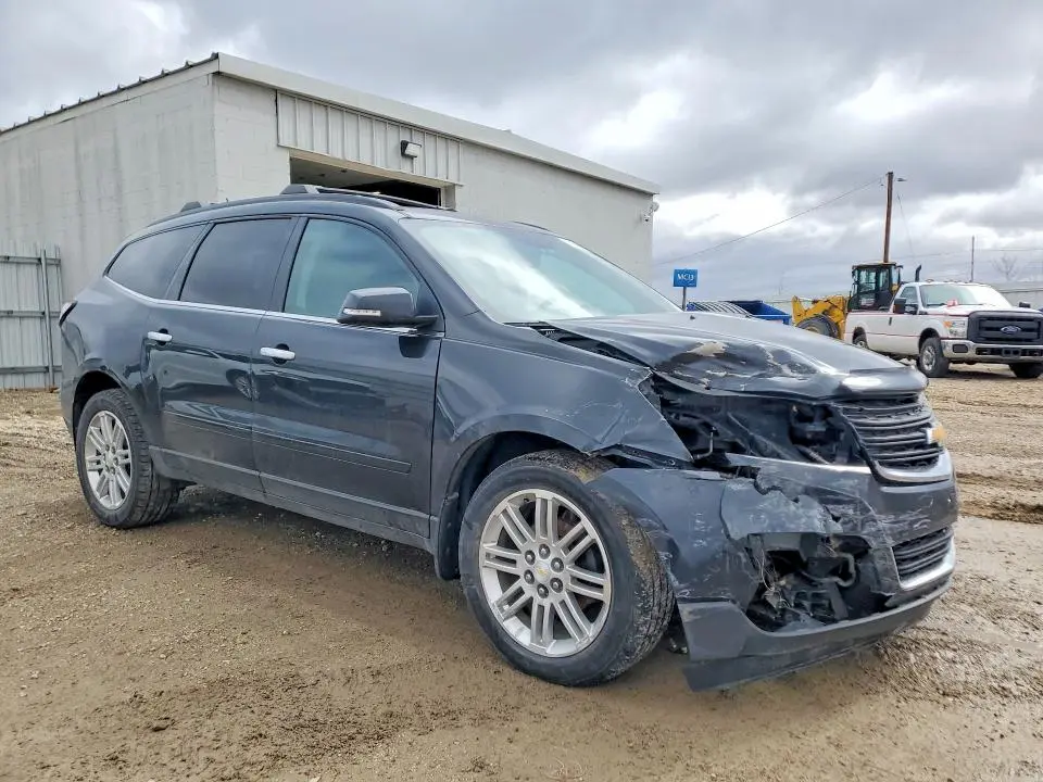 2014 CHEVROLET TRAVERSE LT  