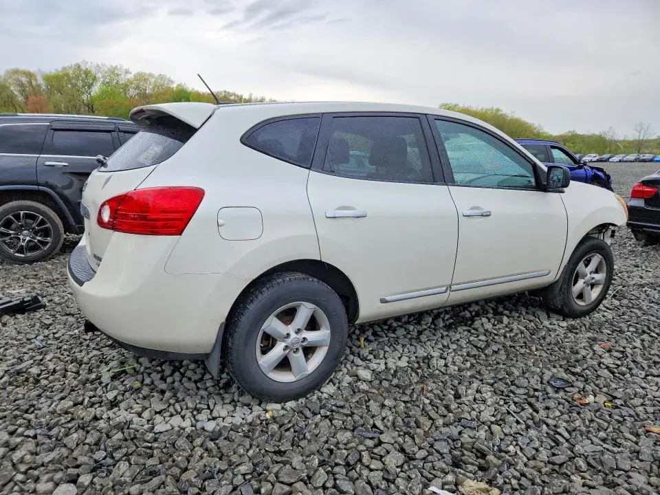2012 NISSAN ROGUE S  