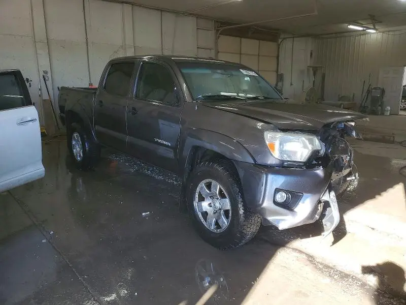 2013 TOYOTA TACOMA DOUBLE CAB PRERUNNER  