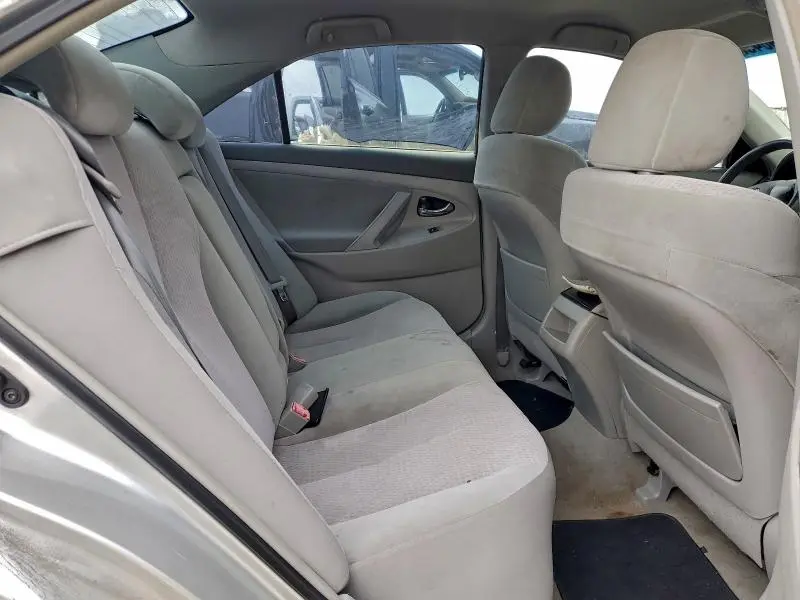 2010 TOYOTA CAMRY BASE  