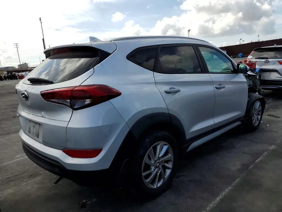 2018 HYUNDAI TUCSON SEL PLUS  