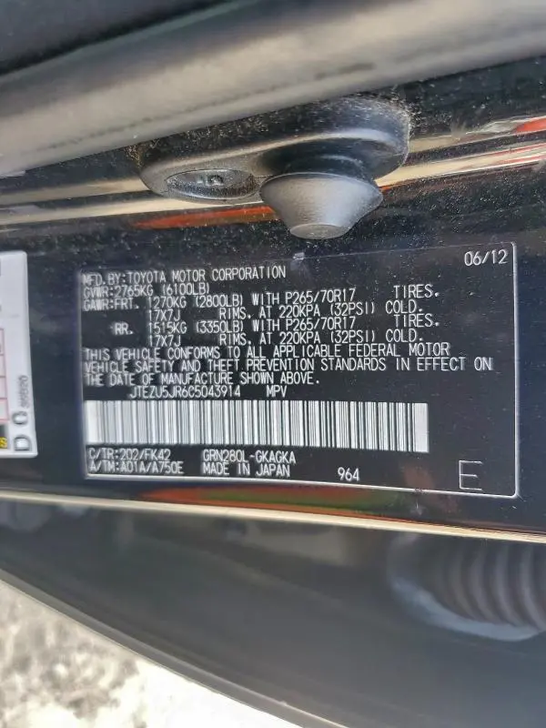 2012 TOYOTA 4RUNNER SR5  