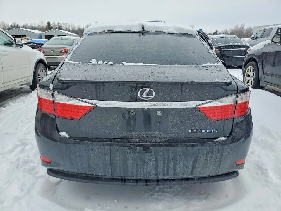 2015 LEXUS ES 300H  