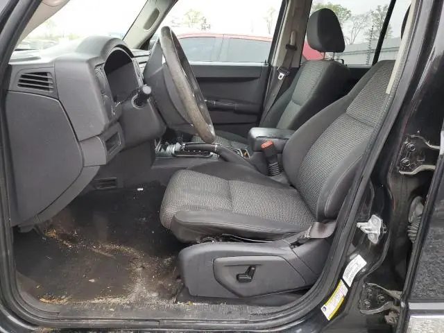2010 JEEP COMMANDER SPORT  