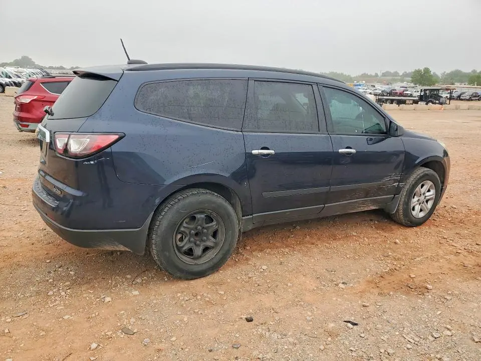 2017 CHEVROLET TRAVERSE LS  