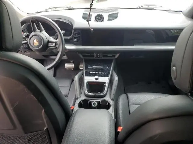 2024 PORSCHE CAYENNE S  